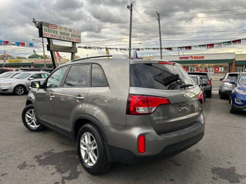2014 Kia Sorento LX
