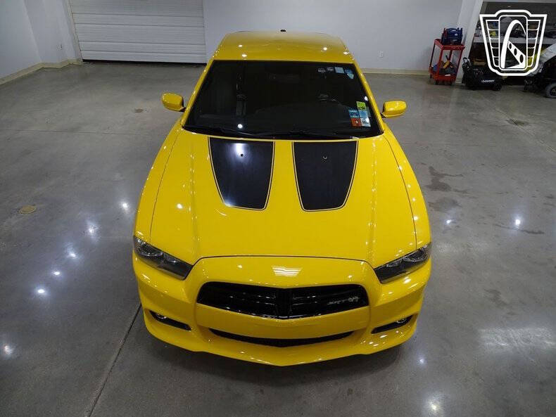 2012 Dodge Charger SRT8 Super Bee