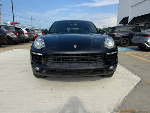 2017 Porsche Macan