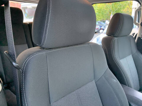 2009 HUMMER H3 Alpha