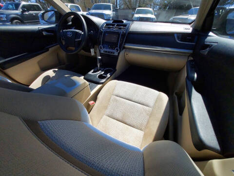 2012 Toyota Camry LE