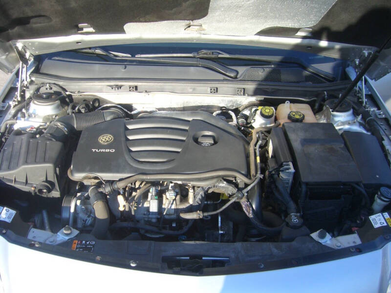 2013 Buick Regal Premium 2