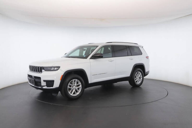 2022 Jeep Grand Cherokee L Laredo
