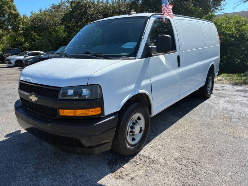 2018 Chevrolet Express 2500