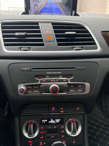 2015 Audi Q3 2.0T quattro Premium Plus