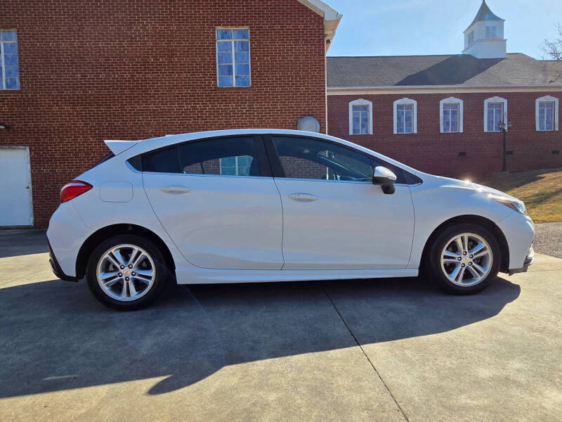 2017 Chevrolet Cruze LT Auto