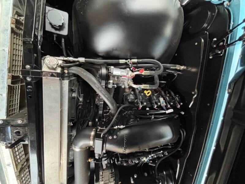 1968 Chevrolet C10 LS, 4L60, 22â€™â€™s, nice