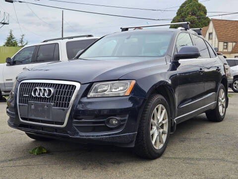 2011 Audi Q5 2.0T quattro Premium