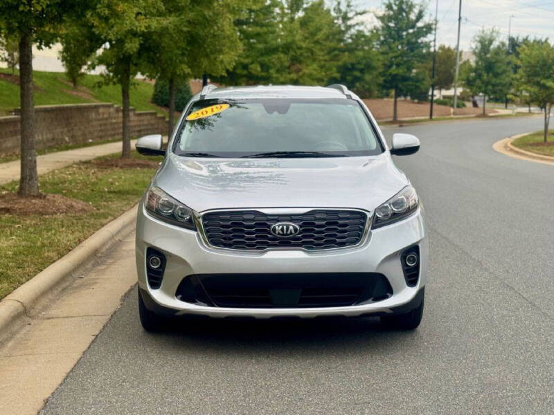 2019 Kia Sorento EX's photo