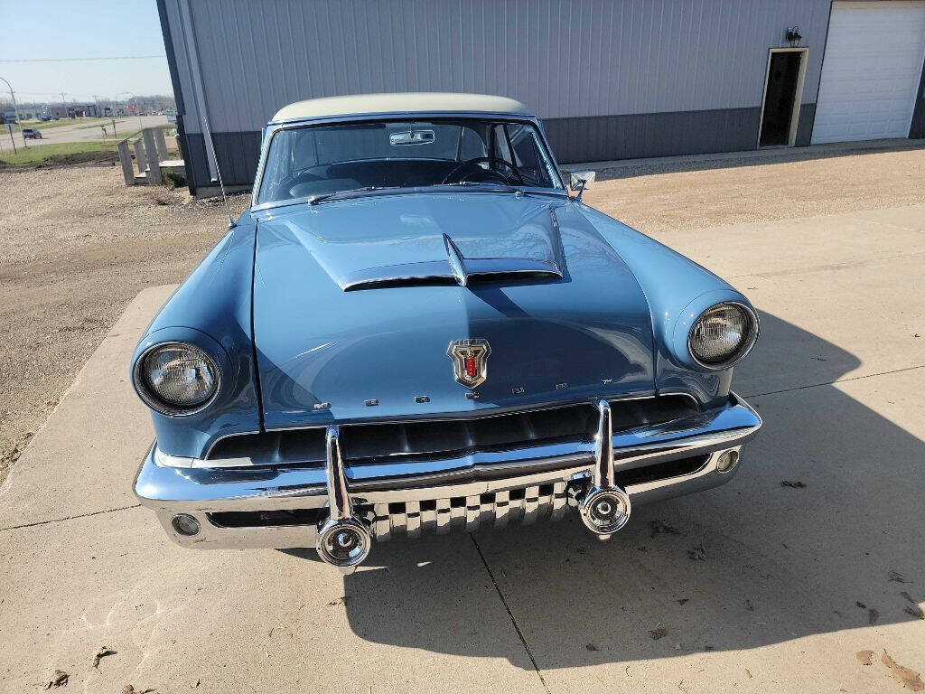 1952 Mercury Monterey 30