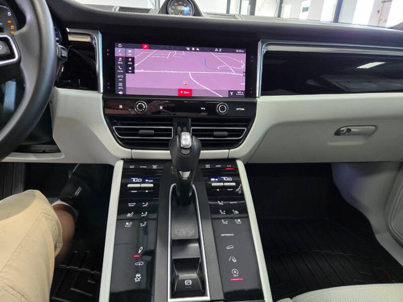 2023 Porsche Macan S