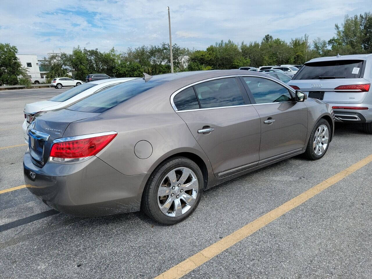2010 BUICK LaCrosse Sedan - $5,995