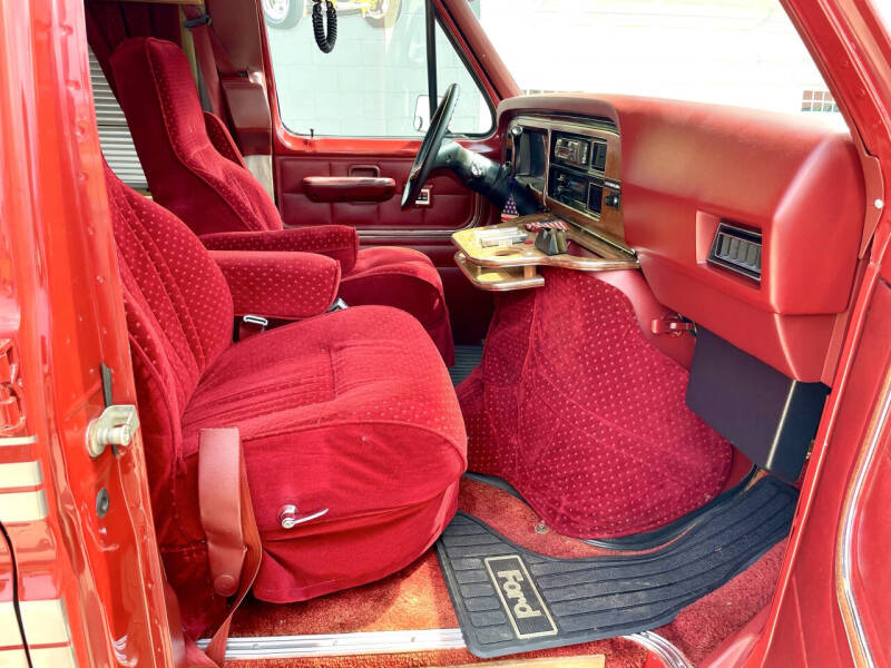 1987 Ford E-Series E-150