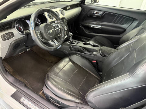 2016 Ford Mustang EcoBoost Premium