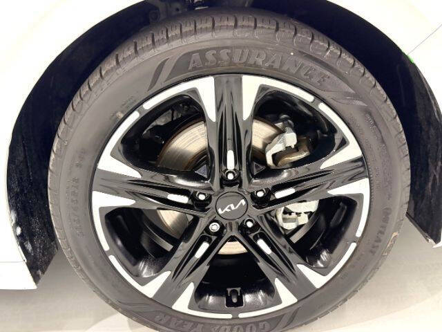 2023 Kia K5
