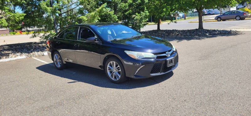 2016 Toyota Camry SE