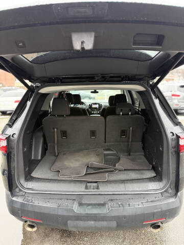 2018 Chevrolet Traverse LT Cloth