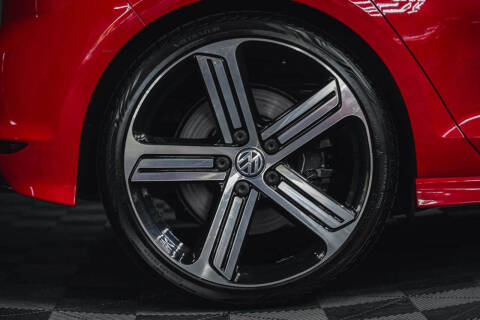 2016 Volkswagen Golf R