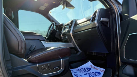 2017 Ford F-350 Super Duty Platinum