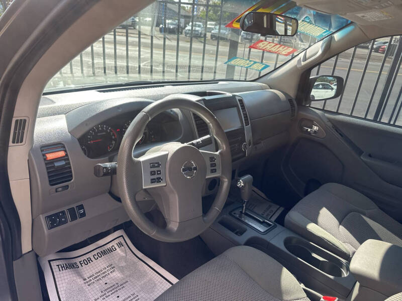 2019 Nissan Frontier SV