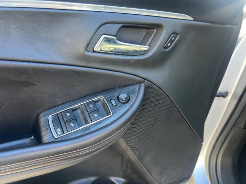 2017 Chevrolet Impala LT