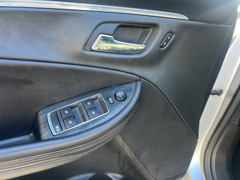 2017 Chevrolet Impala LT