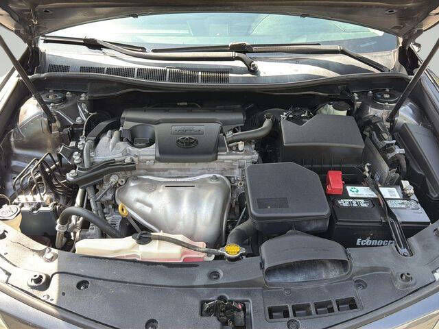 2014 Toyota Camry SE