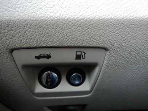2004 Lincoln LS Luxury