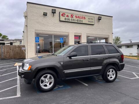2005 Jeep Grand Cherokee for sale at C & S SALES in Belton MO