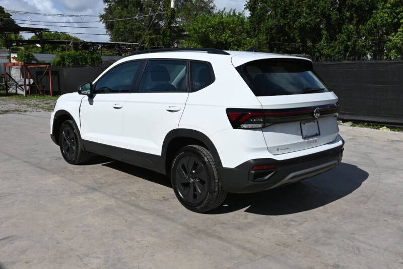 2025 Volkswagen Taos S
