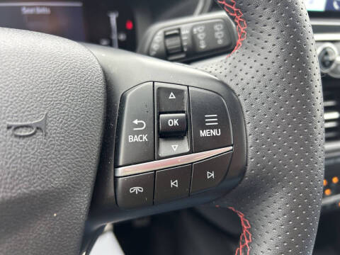 2024 Ford Escape ST-Line