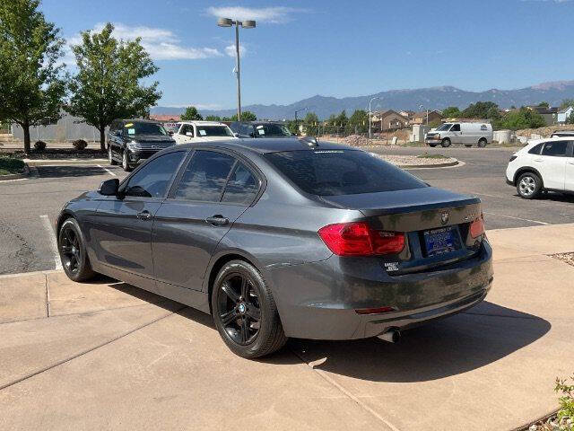 2015 BMW 3 Series 320i
