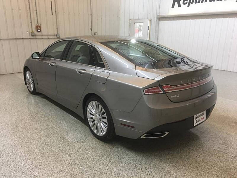 2016 Lincoln MKZ