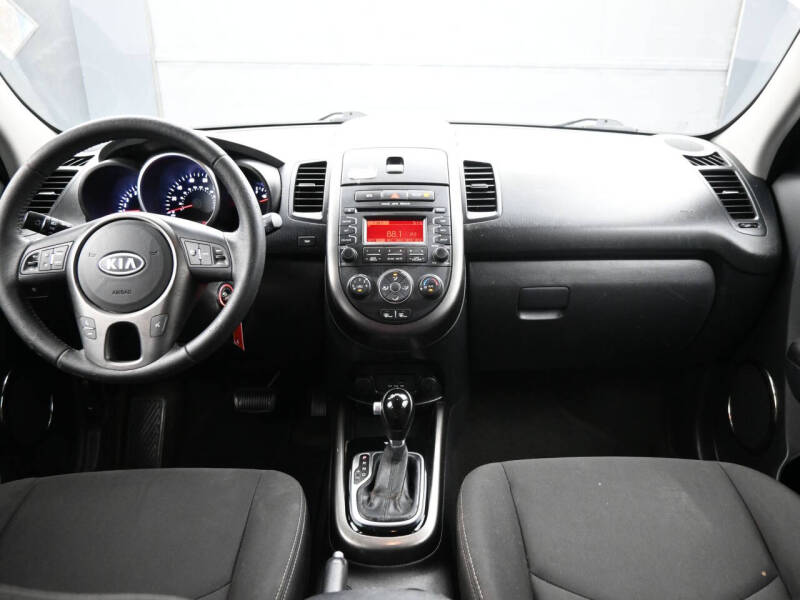 2012 Kia Soul +