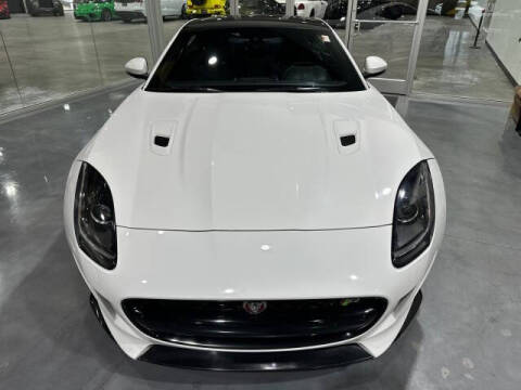 2016 Jaguar F-TYPE R