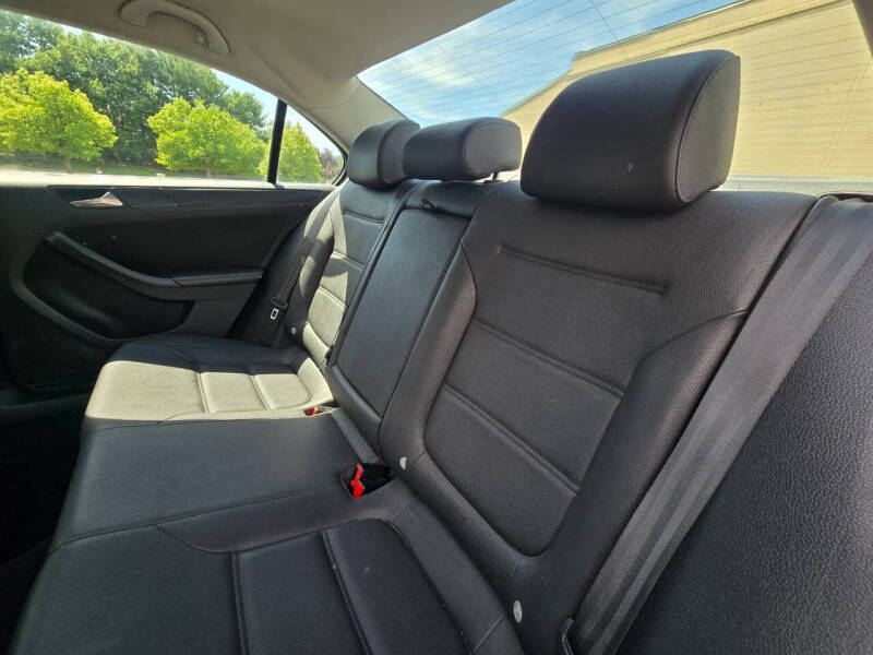 2012 Volkswagen Jetta SE