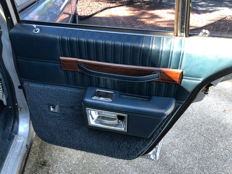 1987 Chevrolet Caprice Classic Brougham