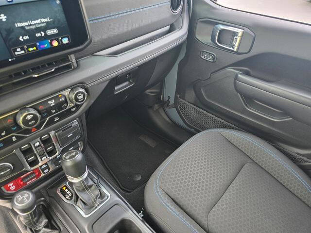 2025 Jeep Wrangler Rubicon 4xe