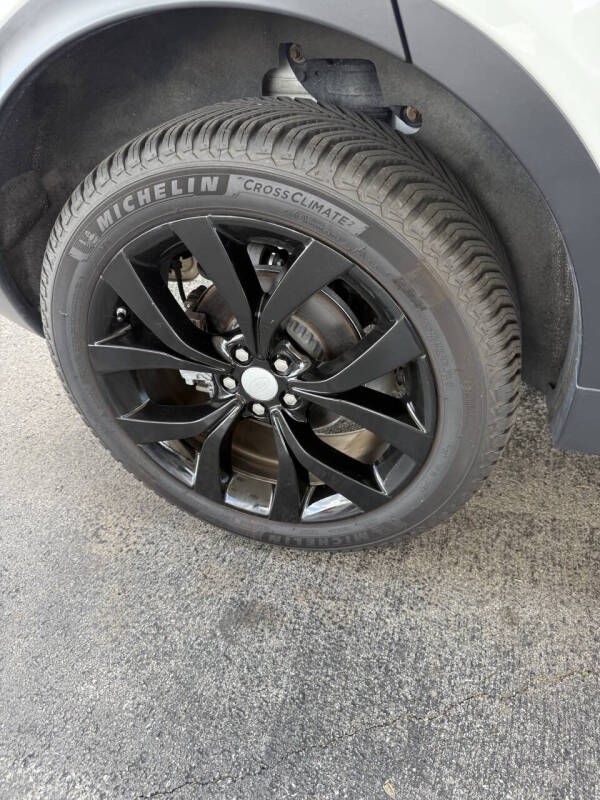 2020 Land Rover Discovery Sport P250 SE