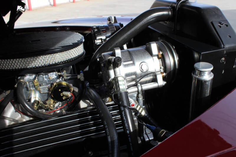 1946 Ford Super Deluxe