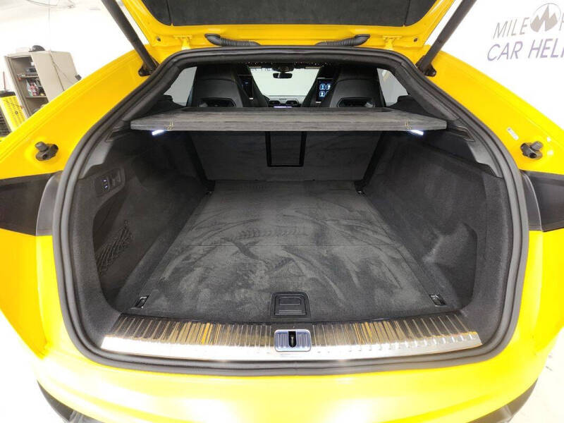 2019 Lamborghini Urus