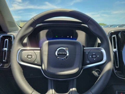 2026 Volvo XC40 B5 Core