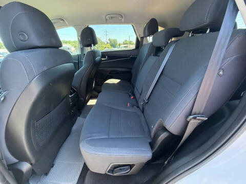 2017 Kia Sorento LX