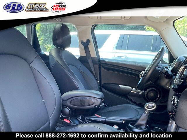 2017 MINI Hardtop 4 Door Cooper