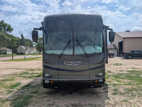 2005 Freightliner MH Chassis