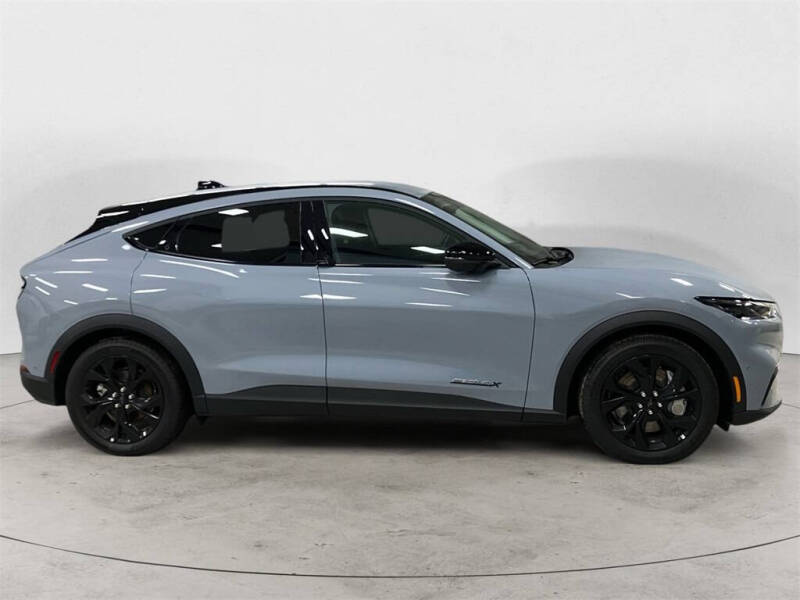 2024 Ford Mustang Mach-E Select