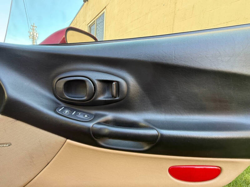 2004 Chevrolet Corvette