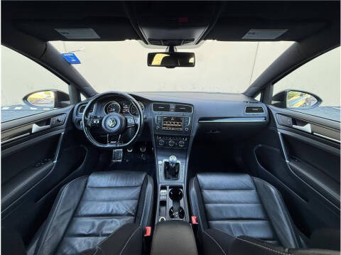 2016 Volkswagen Golf R