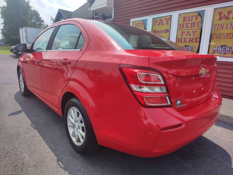 2017 Chevrolet Sonic LT Auto