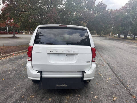 2016 Dodge Grand Caravan SE Plus